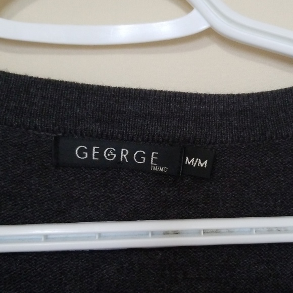 🌹Wool wrap around dress - Picture 2 of 3